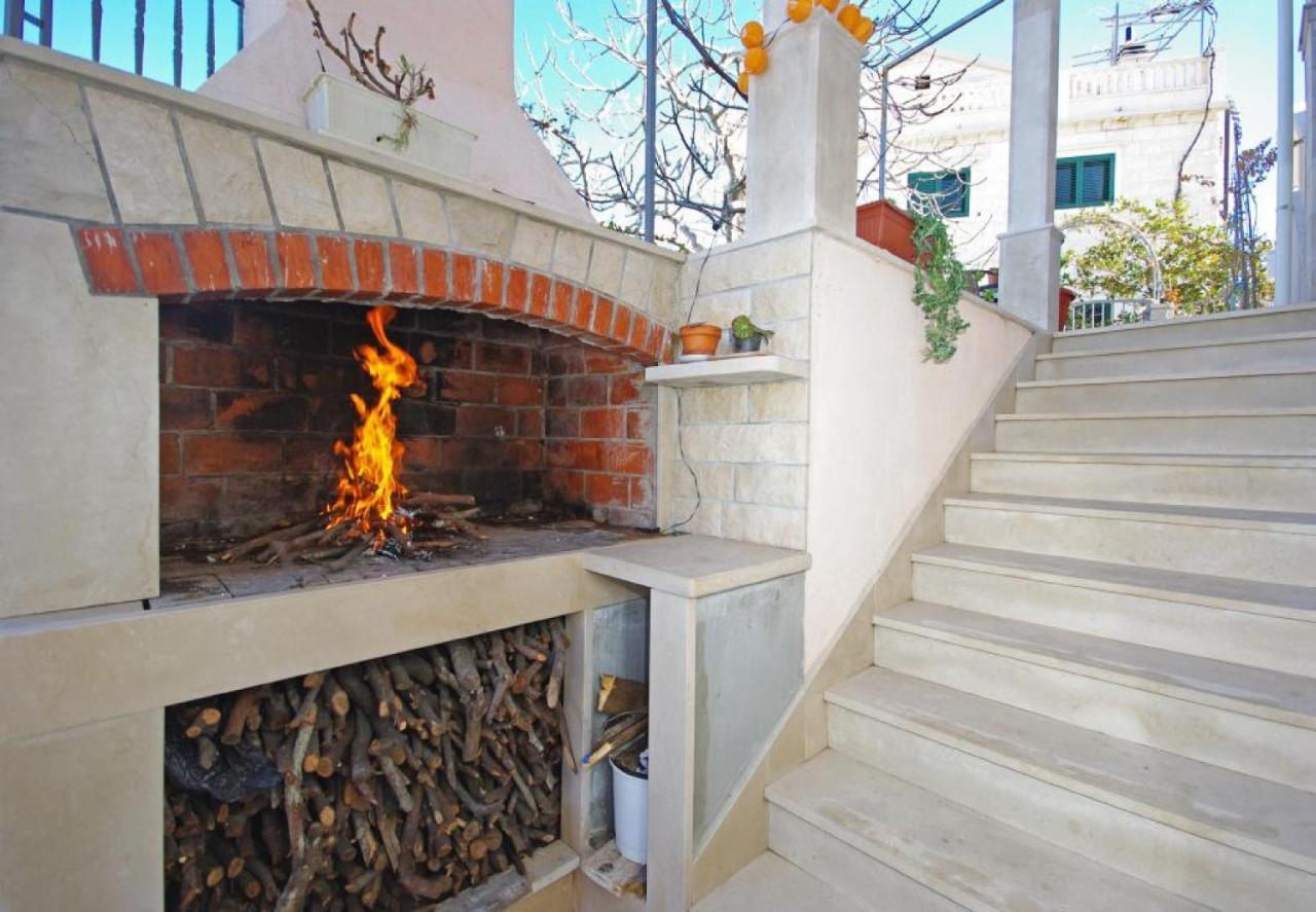 Apartments Villa Rose Sumartin Exterior foto